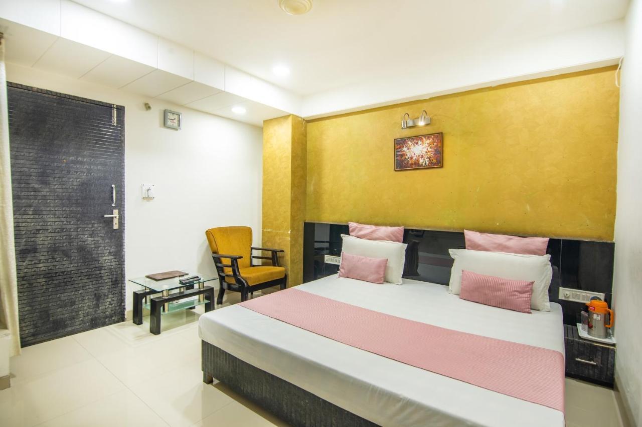 Morya Regency Hamidia Road Hotel Bhopal Exterior photo