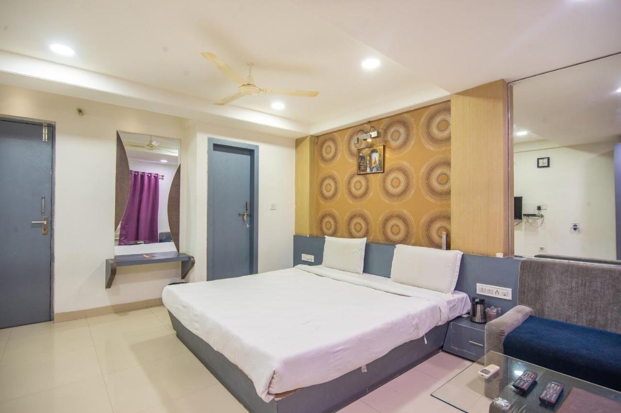 Morya Regency Hamidia Road Hotel Bhopal Exterior photo